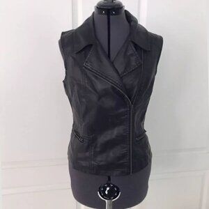 Live A Little Size M Faux Leather Zip Pocket Motorcycle Vest Black